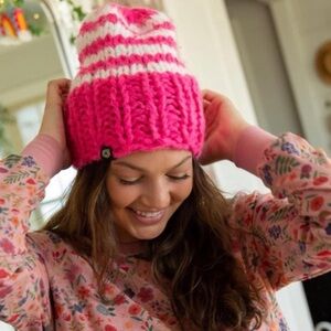 NWT- Natural Life / Chunky Crocheted Beanie – Pink & White Cozy Winter Hat